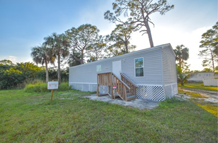 2203 Cantor Ln, North Fort Myers, Florida 33917