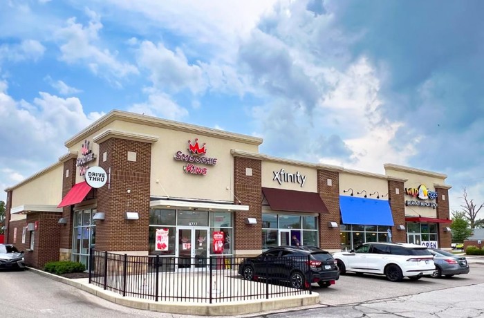 Gables of Avon Strip Center