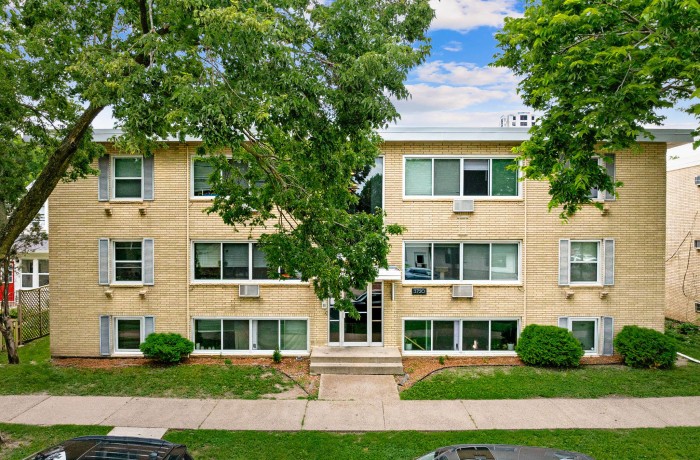 Minnehaha Ave Apts